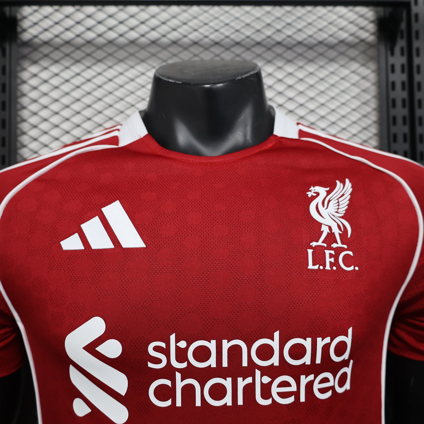 LIVERPOOL 2025-26 HOME ADIDAS KIT PLAYER VERSION