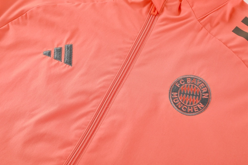 BAYERN MUNCHEN ADIDAS WINDBREAKER 2026