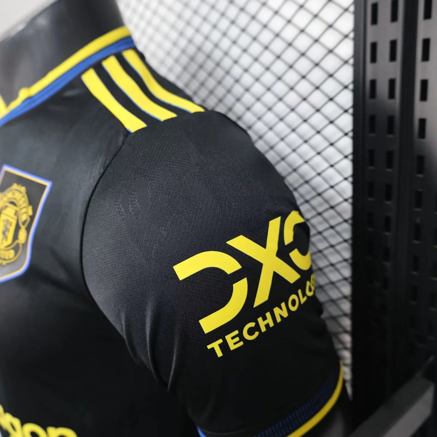 MANCHESTER UNITED THIRD KIT 2025/26 PLAYER VERSION