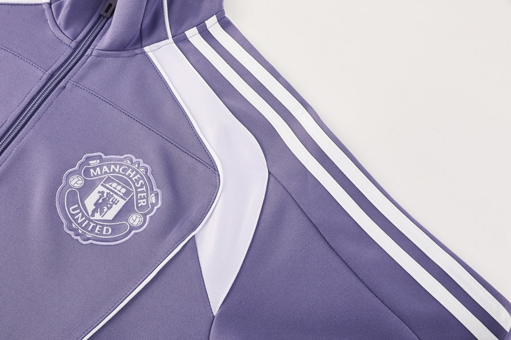 MANCHESTER UNITED TRACKSUIT 2026