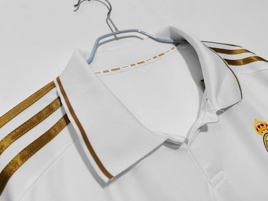 REAL MADRID HOME RETRO KIT 2011/12