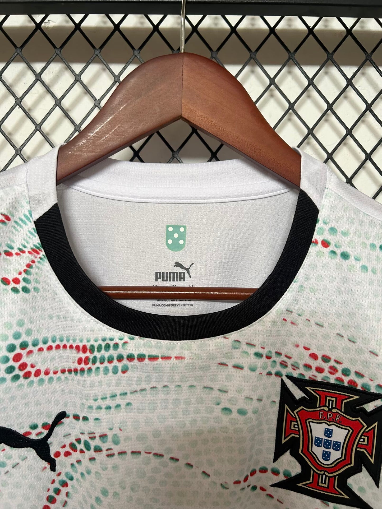 PORTUGAL AWAY PUMA KIT 2025 FAN VERSION