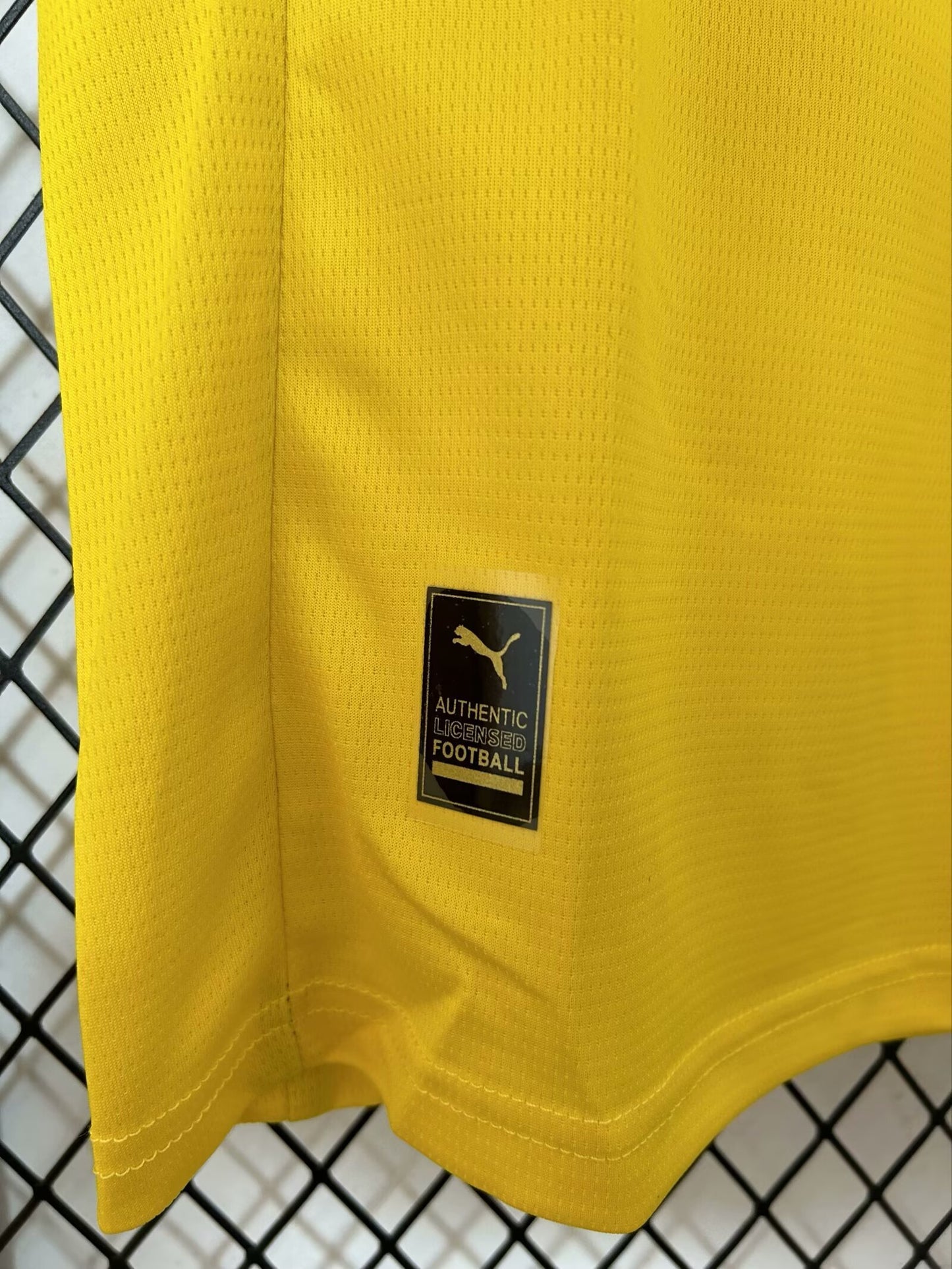 DORTMUND HOME KIT 2025/26 FAN VERSION