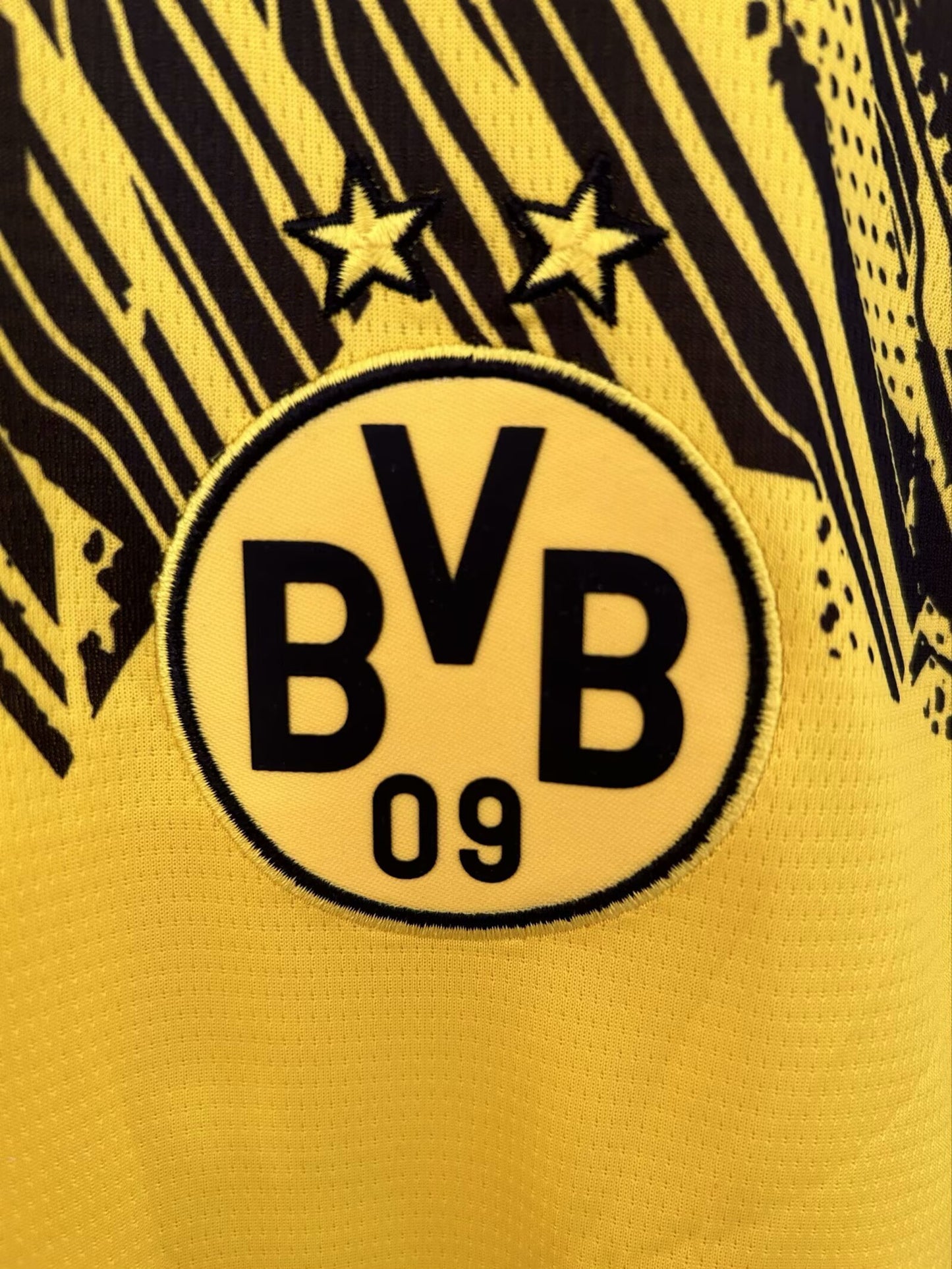 DORTMUND HOME KIT 2025/26 FAN VERSION