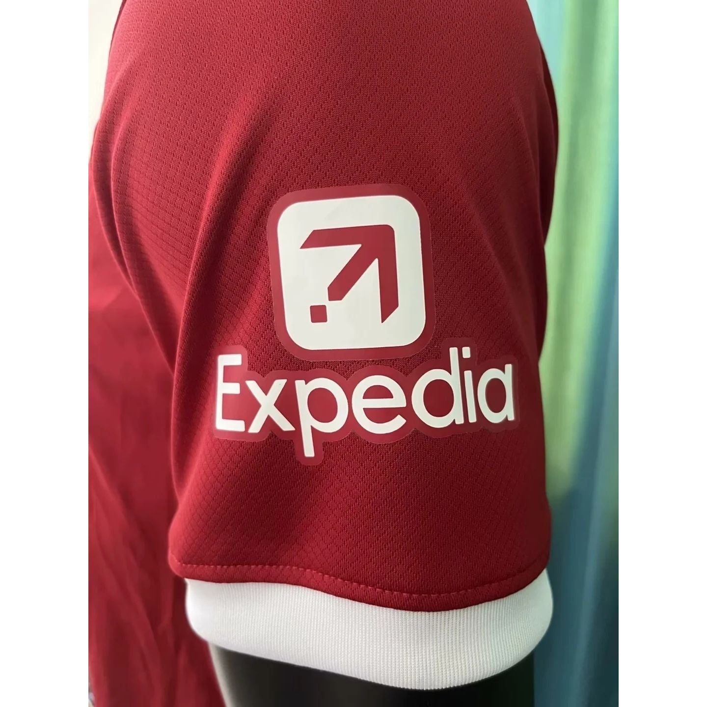 LIVERPOOL HOME KIT 23/24 FAN VERSION