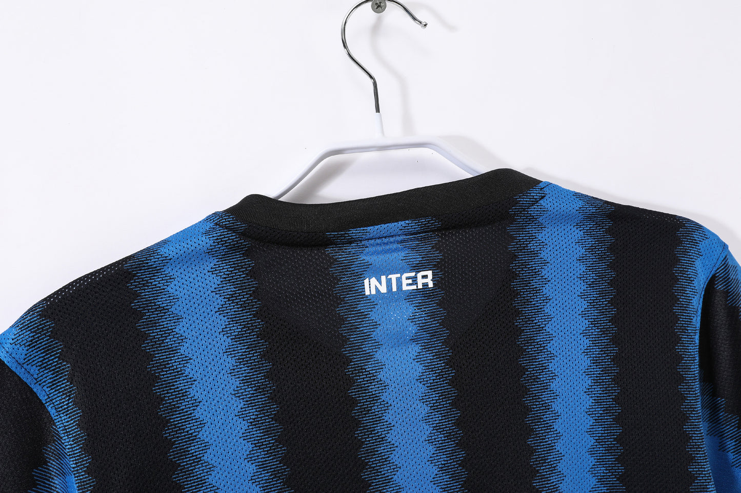 INTER MILAN RETRO KIT 2010/11