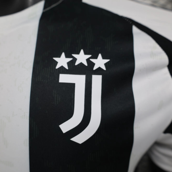 JUVENTUS HOME KIT 24/25 PLAYER VERSION