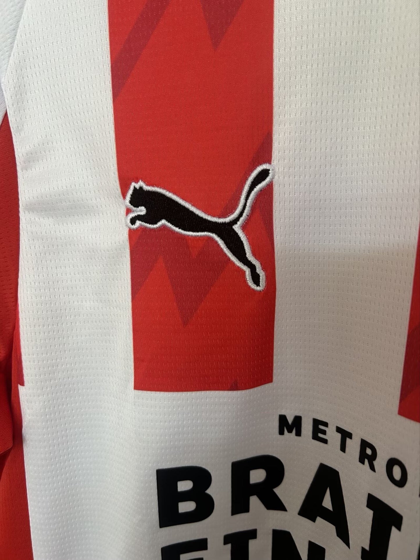 PSV EINDHOVEN HOME KIT 2025/26