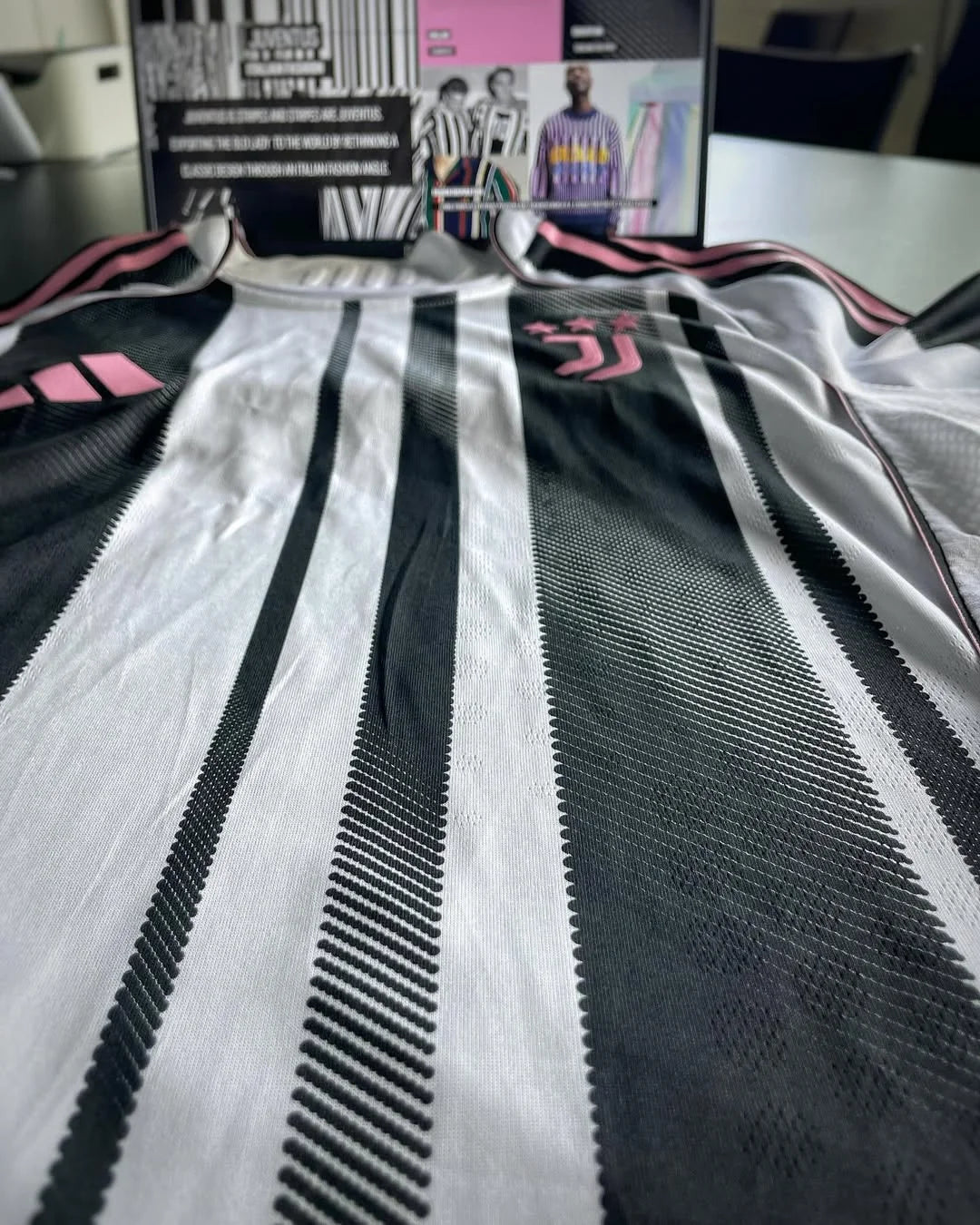 JUVENTUS HOME KIT 25/26 PLAYER VERSION