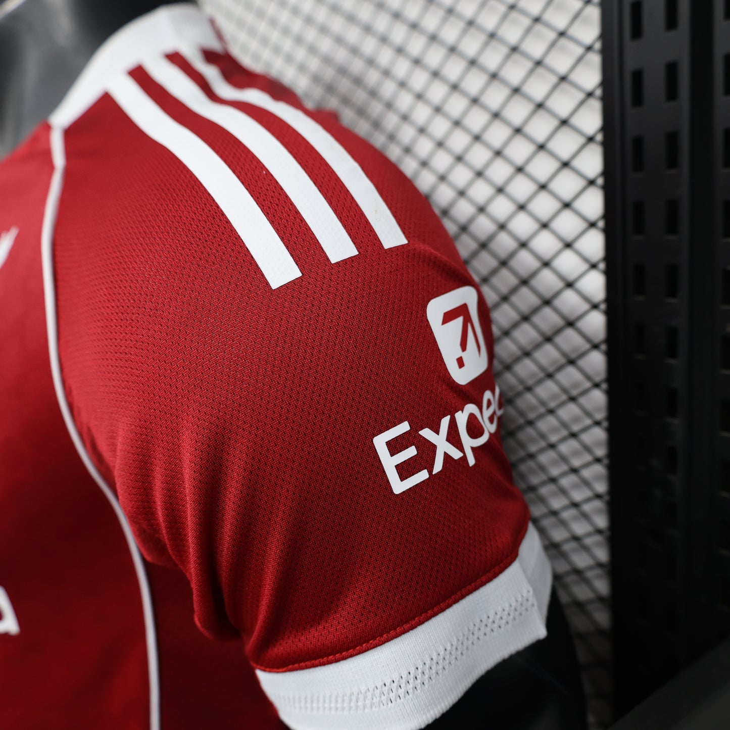 LIVERPOOL 2025-26 HOME ADIDAS KIT PLAYER VERSION