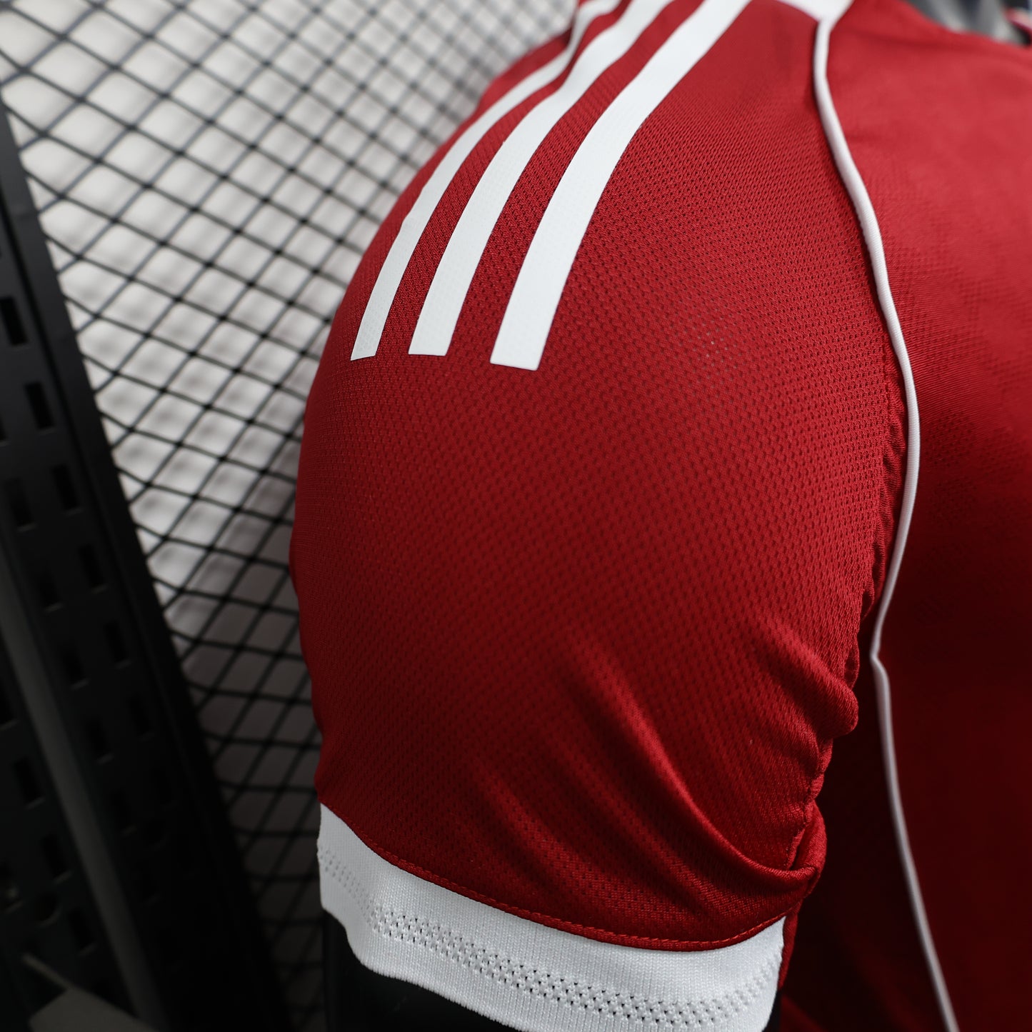 LIVERPOOL 2025-26 HOME ADIDAS KIT PLAYER VERSION