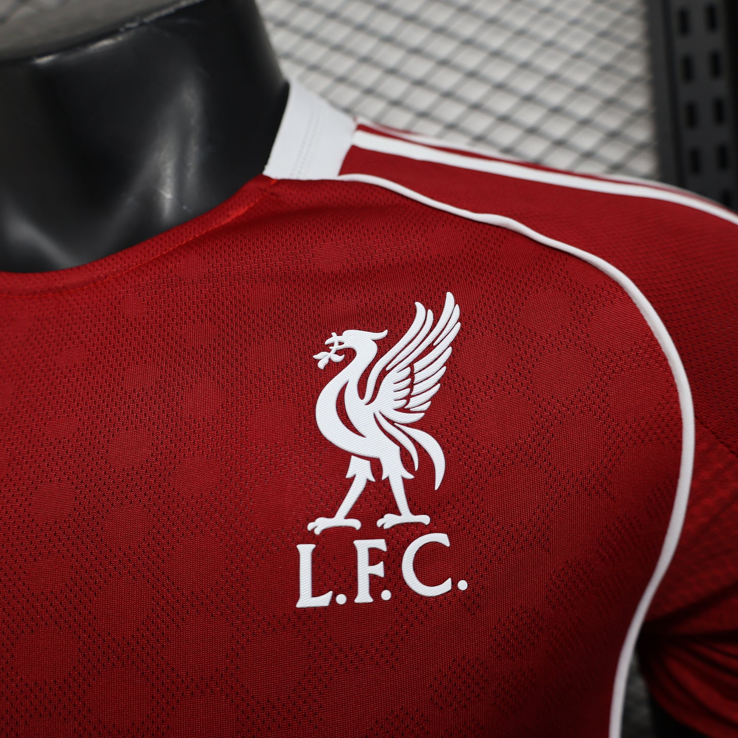 LIVERPOOL 2025-26 HOME ADIDAS KIT PLAYER VERSION