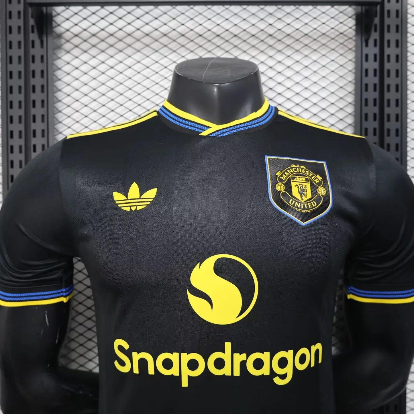 MANCHESTER UNITED THIRD KIT 2025/26 PLAYER VERSION