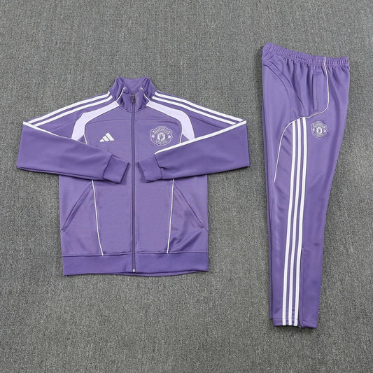 MANCHESTER UNITED TRACKSUIT 2026