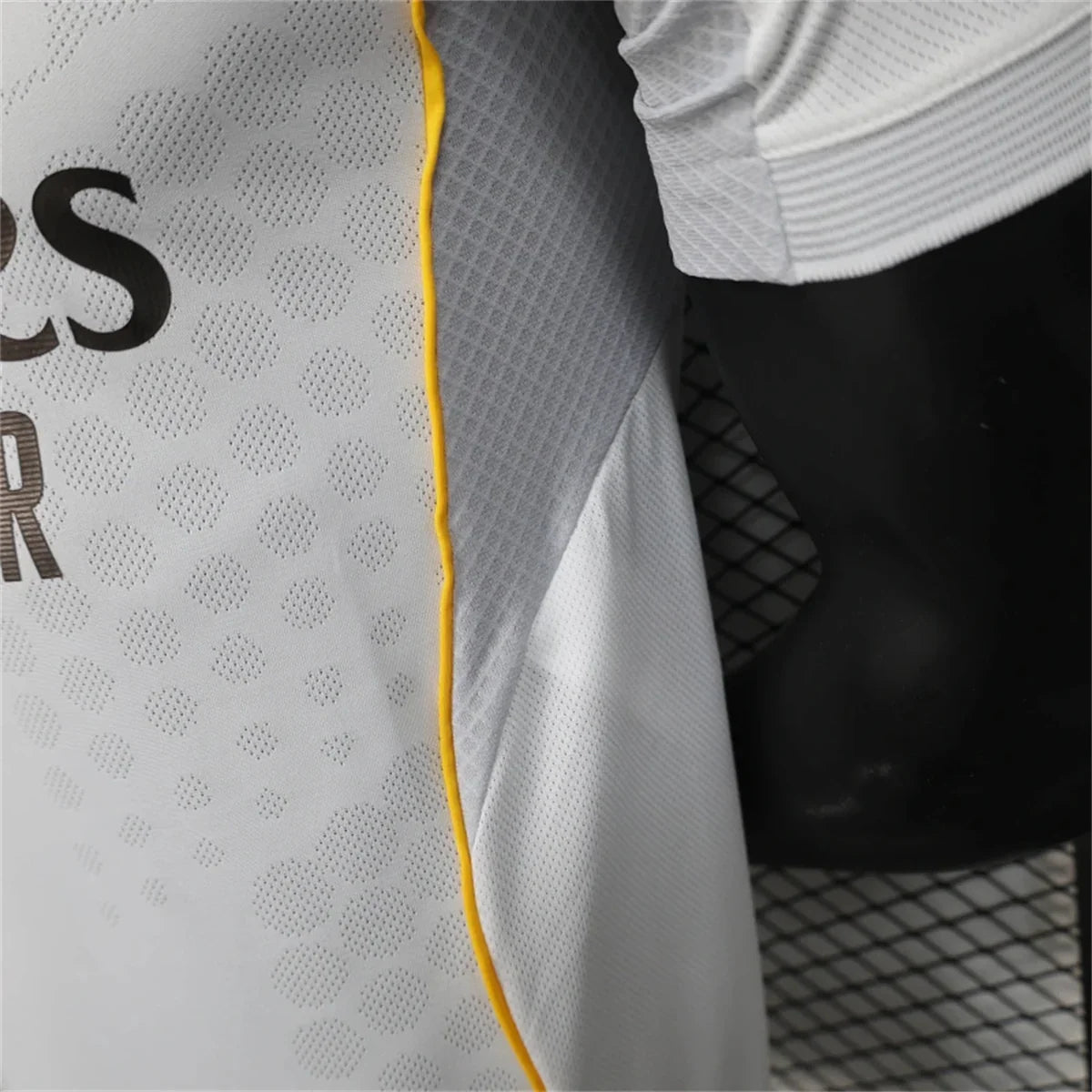 REAL MADRID 2025-26 HOME KIT PLAYER VERSION