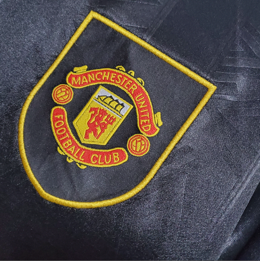 MANCHESTER UNITED RETRO KIT 1993/94