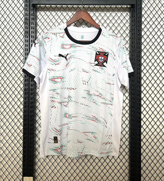 PORTUGAL AWAY PUMA KIT 2025 FAN VERSION