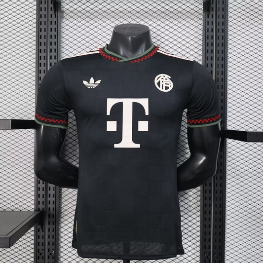 BAYERN MUNCHEN AWAY BLACK KIT 25/26