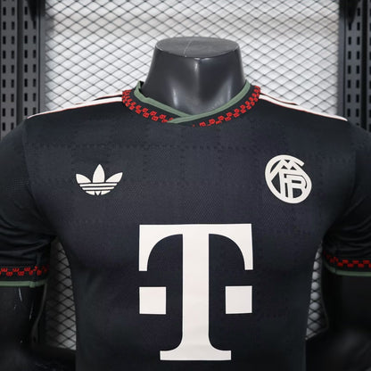 BAYERN MUNCHEN AWAY BLACK KIT 25/26