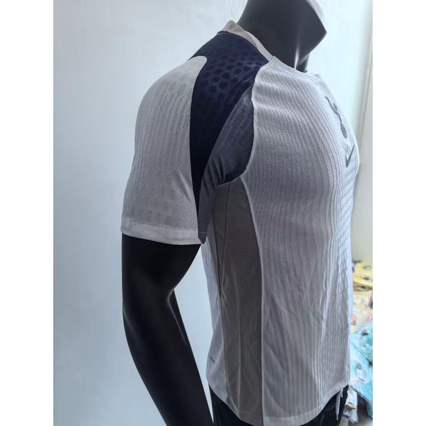 TOTTENHAM HOME NIKE KIT 25/26 PLAYER VERSION