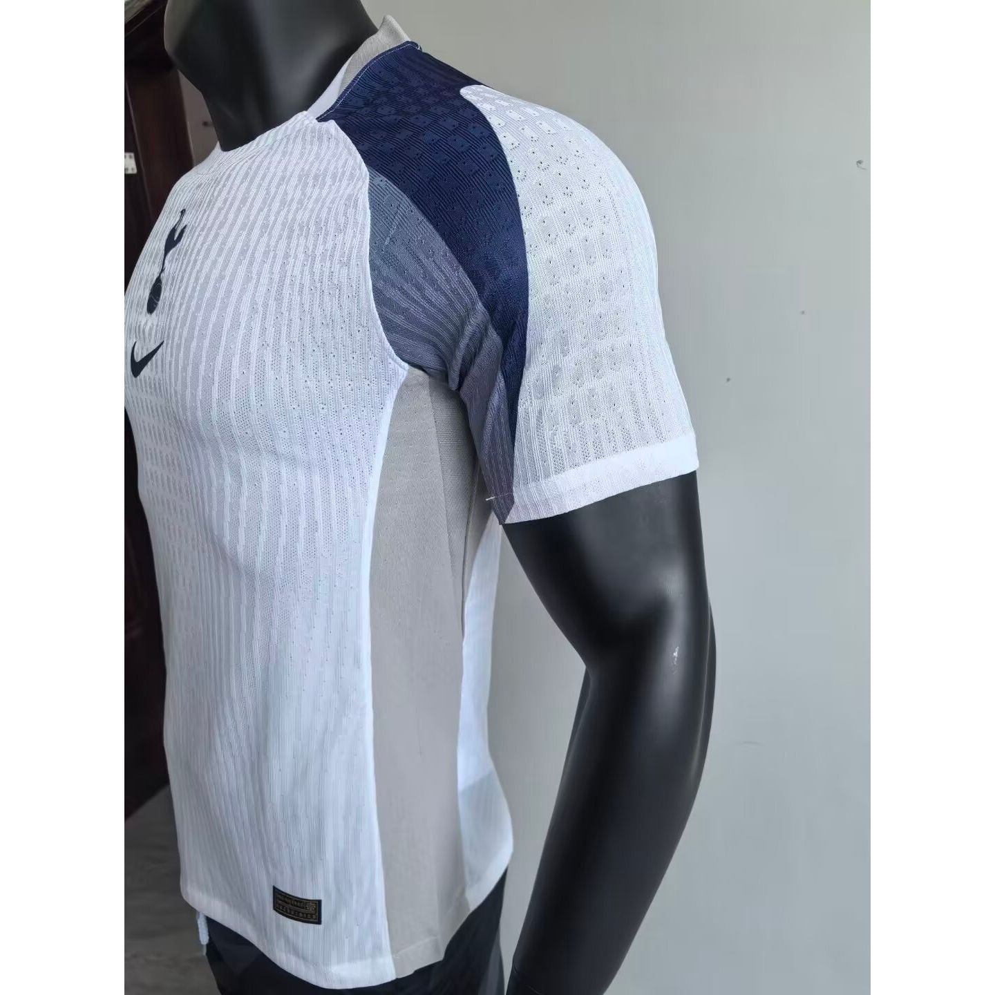 TOTTENHAM HOME NIKE KIT 25/26 PLAYER VERSION