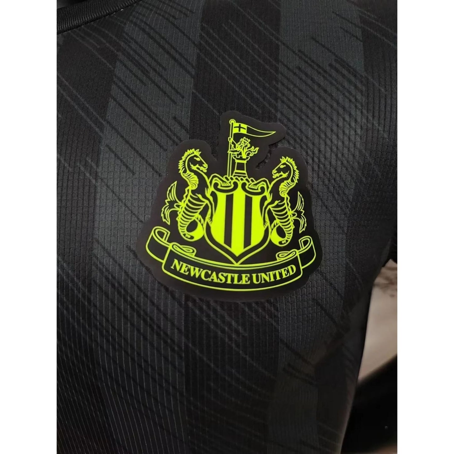 NEWCASTLE TRAINING KIT BLACK 2024 PLAYER VERSION