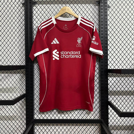 LIVERPOOL HOME KIT 25/26 FAN VERSION