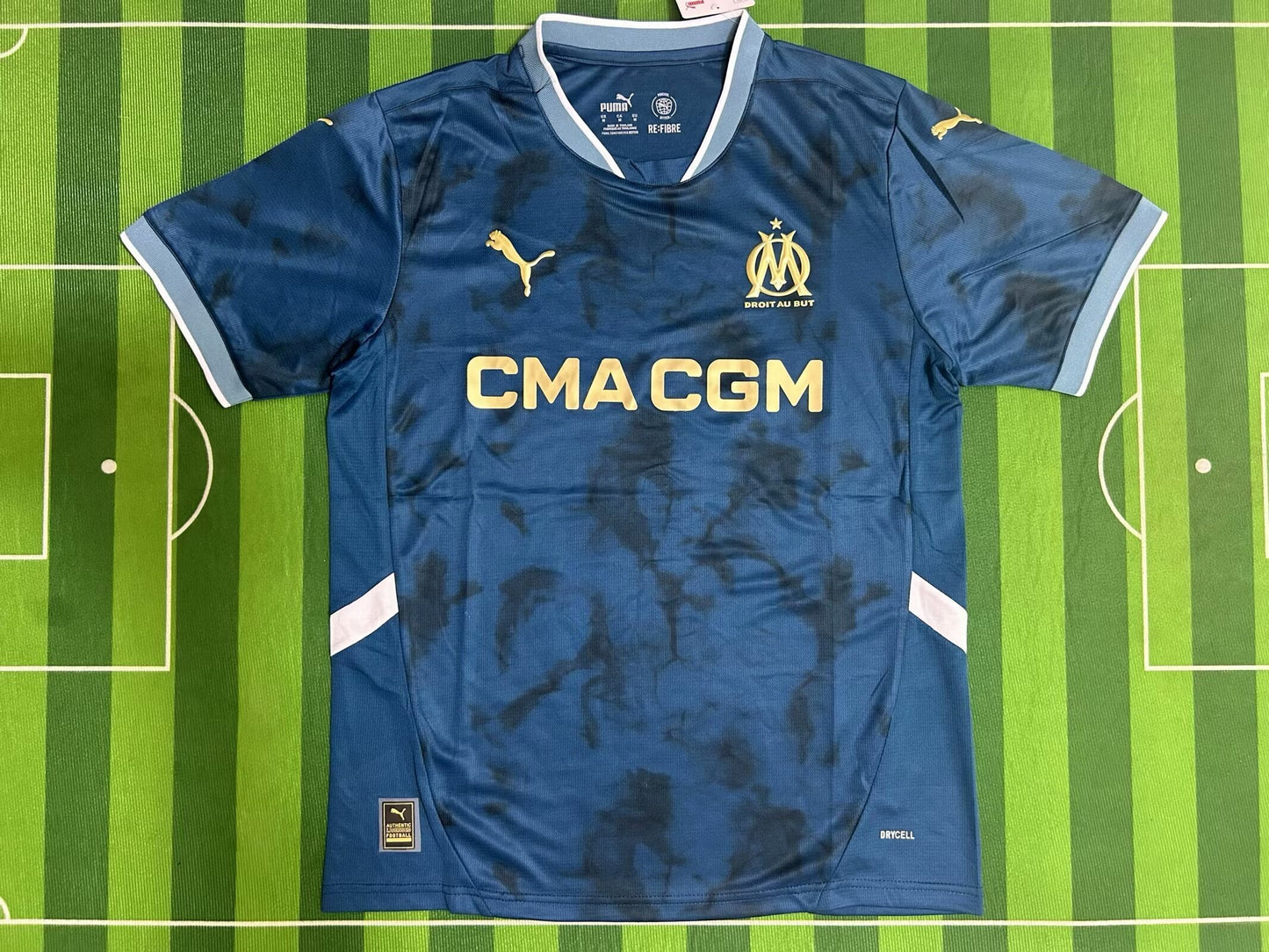 MARSEILLE AWAY KIT 24/25 FAN VERSION