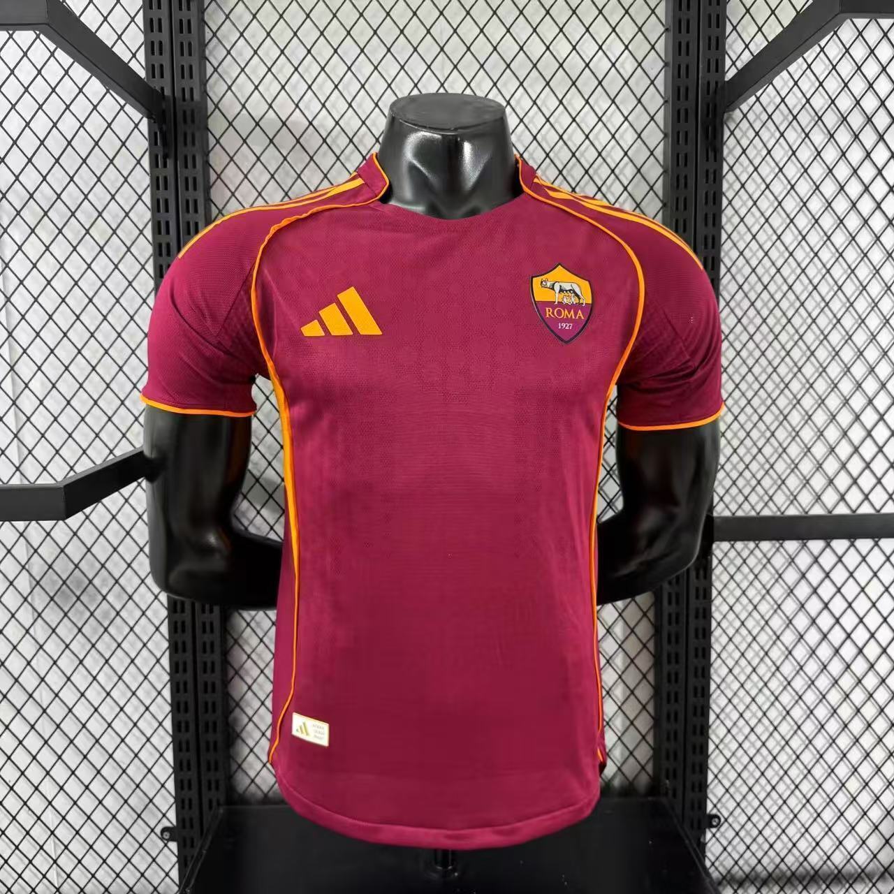 AS ROMA HOME KIT 25/26 PLAYER VERSION