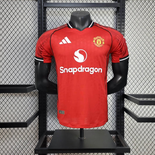 MANCHESTER UNITED 2025/2026 HOME KIT PLAYER VERSION